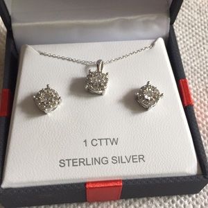 1 CTTW Sterling Silver Earring and Necklace Set